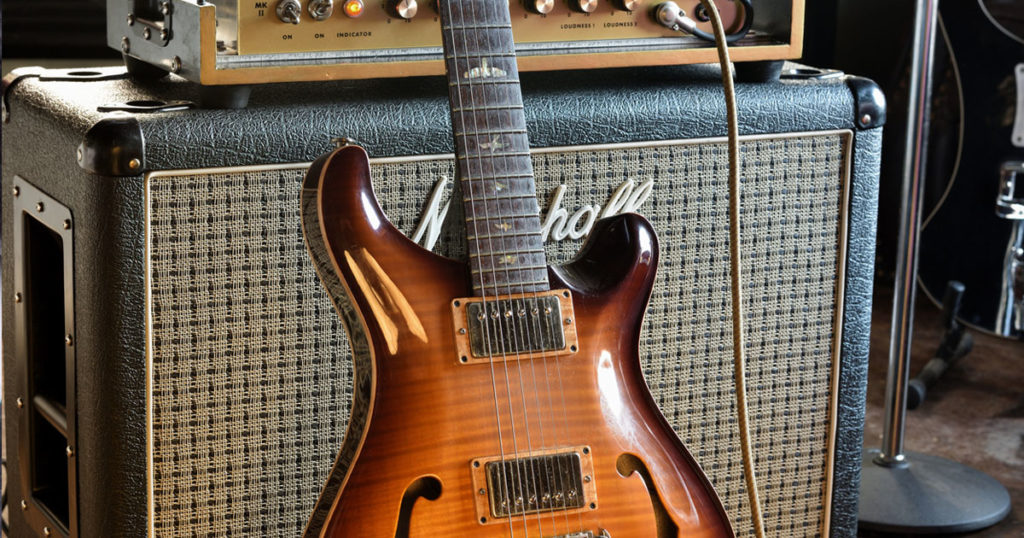 playing-with-vintage-guitars