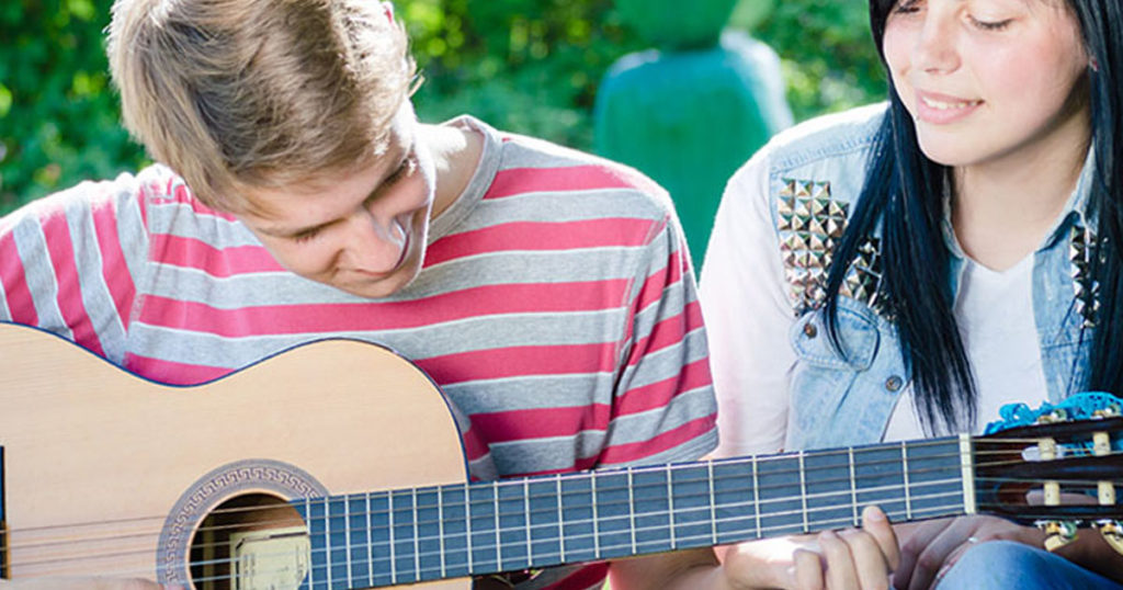 learn-to-play-the-guitar